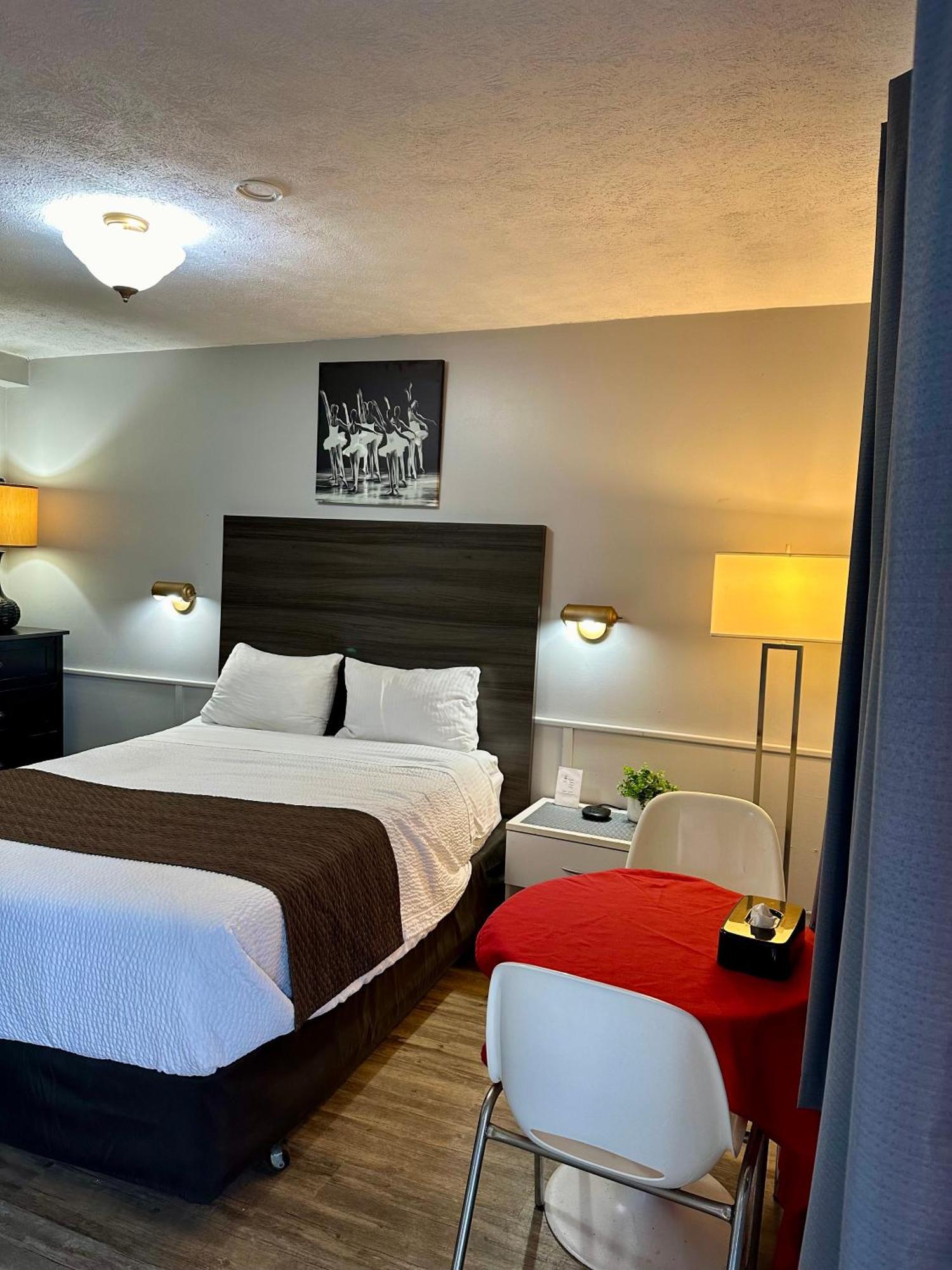 Lakeview Motel & Cottage Kincardine Esterno foto