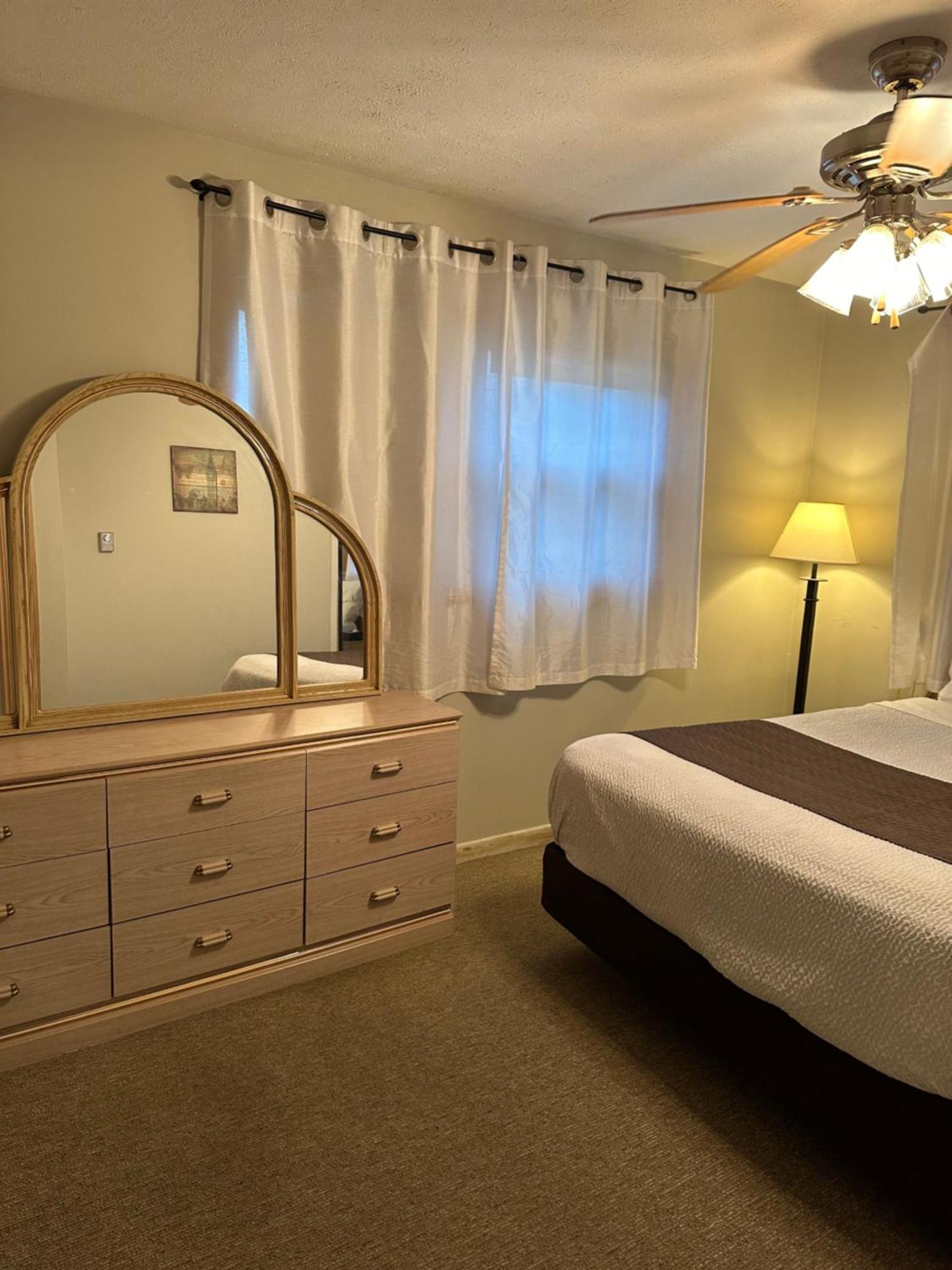 Lakeview Motel & Cottage Kincardine Esterno foto